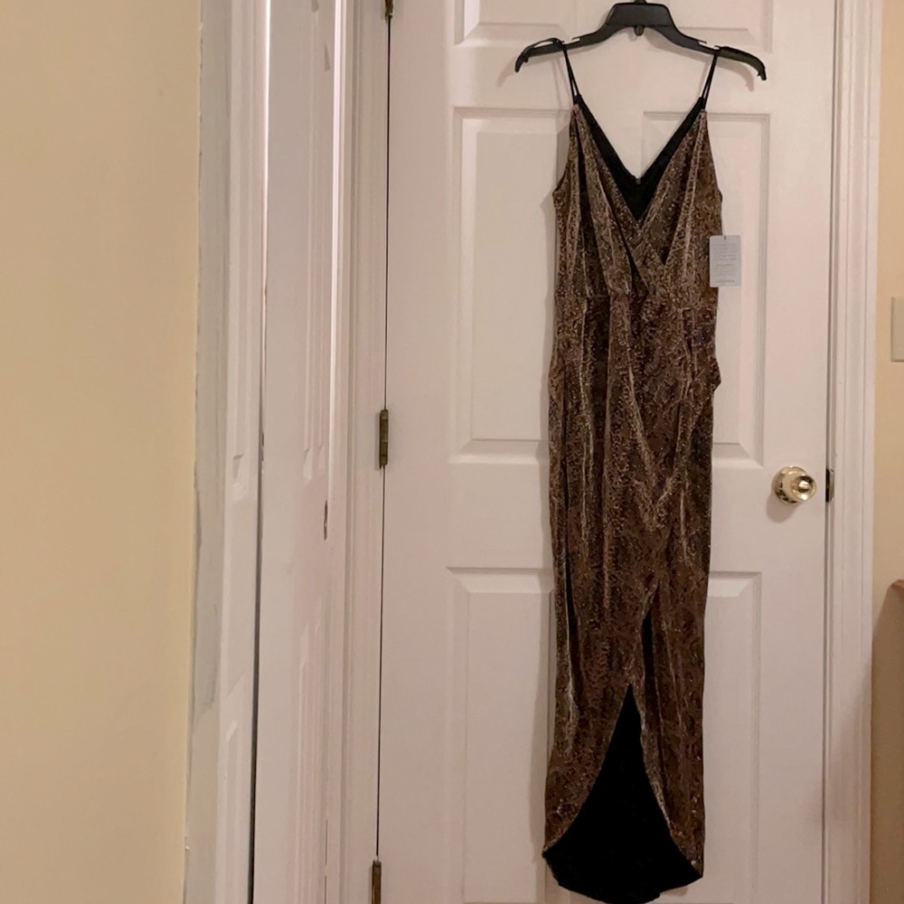 Laundry by Shelli Segal Gold Dress